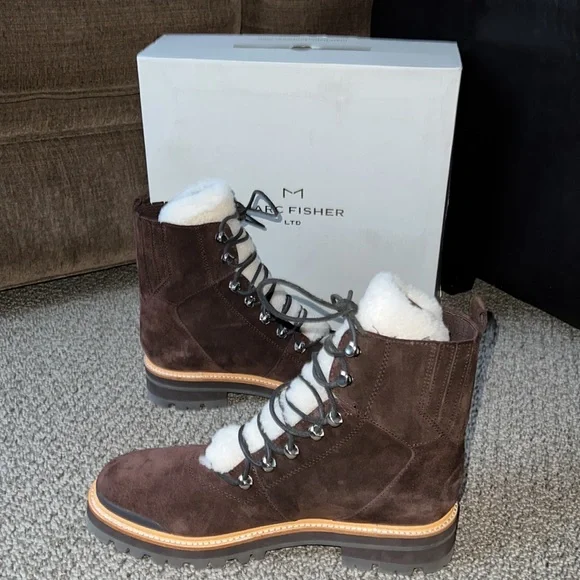 Marc Fisher Izzie Brown Suede Bootie Size 11M - Picture 3 of 8